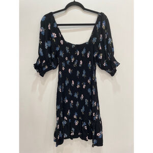 Saltwater Luxe Ditsy Dark Floral Dress M Smocked Puff Sleeve Coquette Grunge